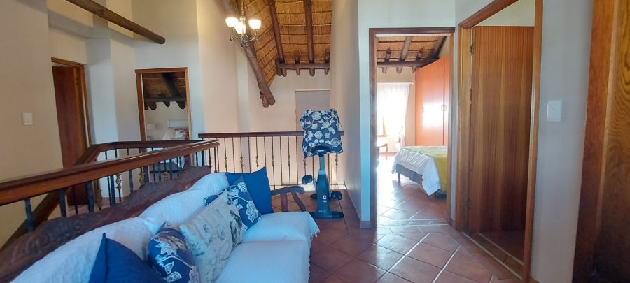 4 Bedroom Property for Sale in Albertinia Western Cape
